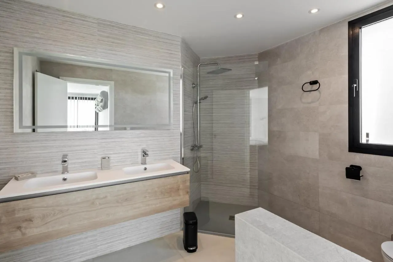 Villa Nirvana - Pool, Jacuzzi, Terrace & Sea View Fuengirola